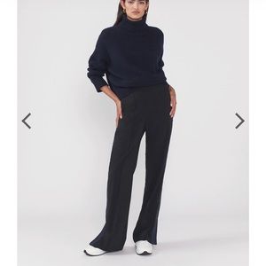 360 cashmere navy Mock neck sweater XS